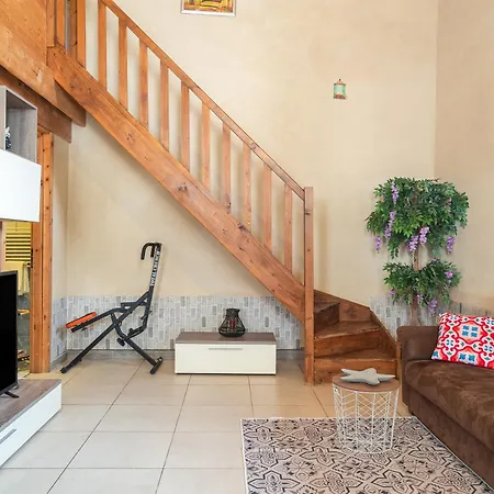 Imola Apartment *
